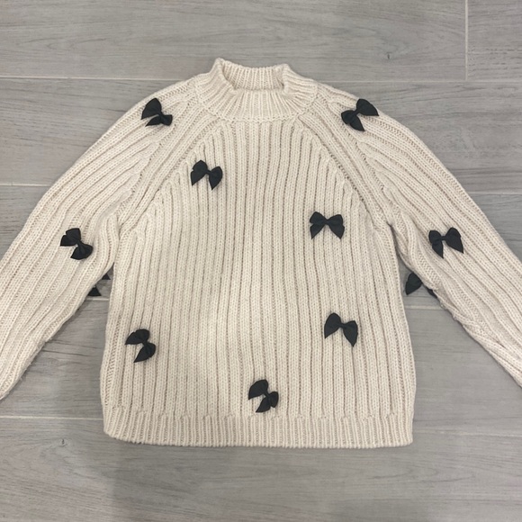 Zara Other - Zara girl sweater